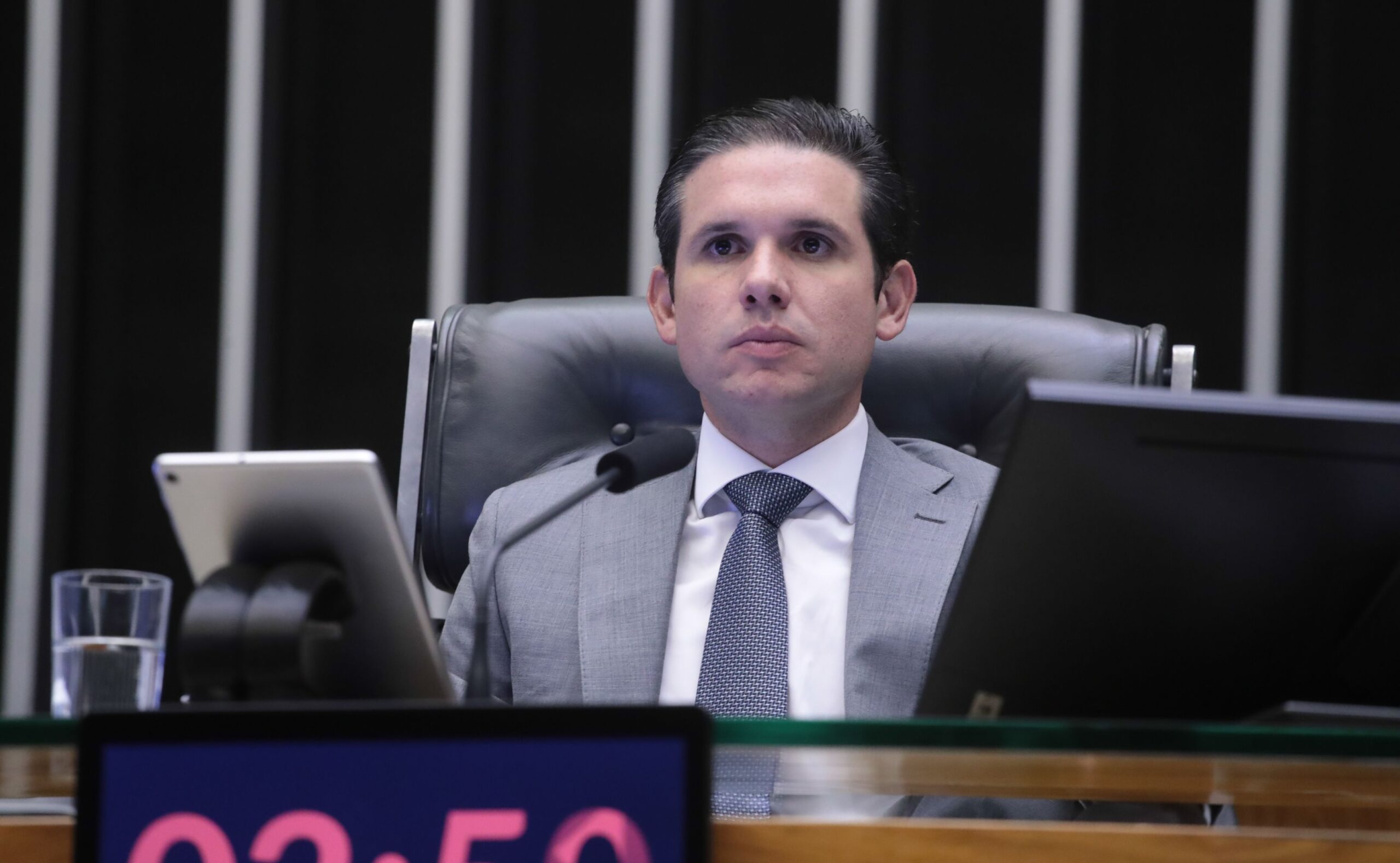 Oposição cobra resposta de Hugo Motta ao STF sobre caso Ramagem