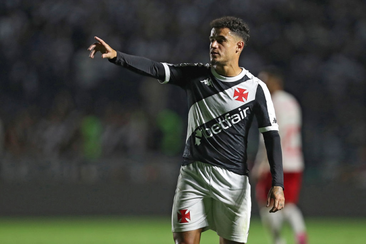 Saiba por que Coutinho não joga clássico diante do Fluminense