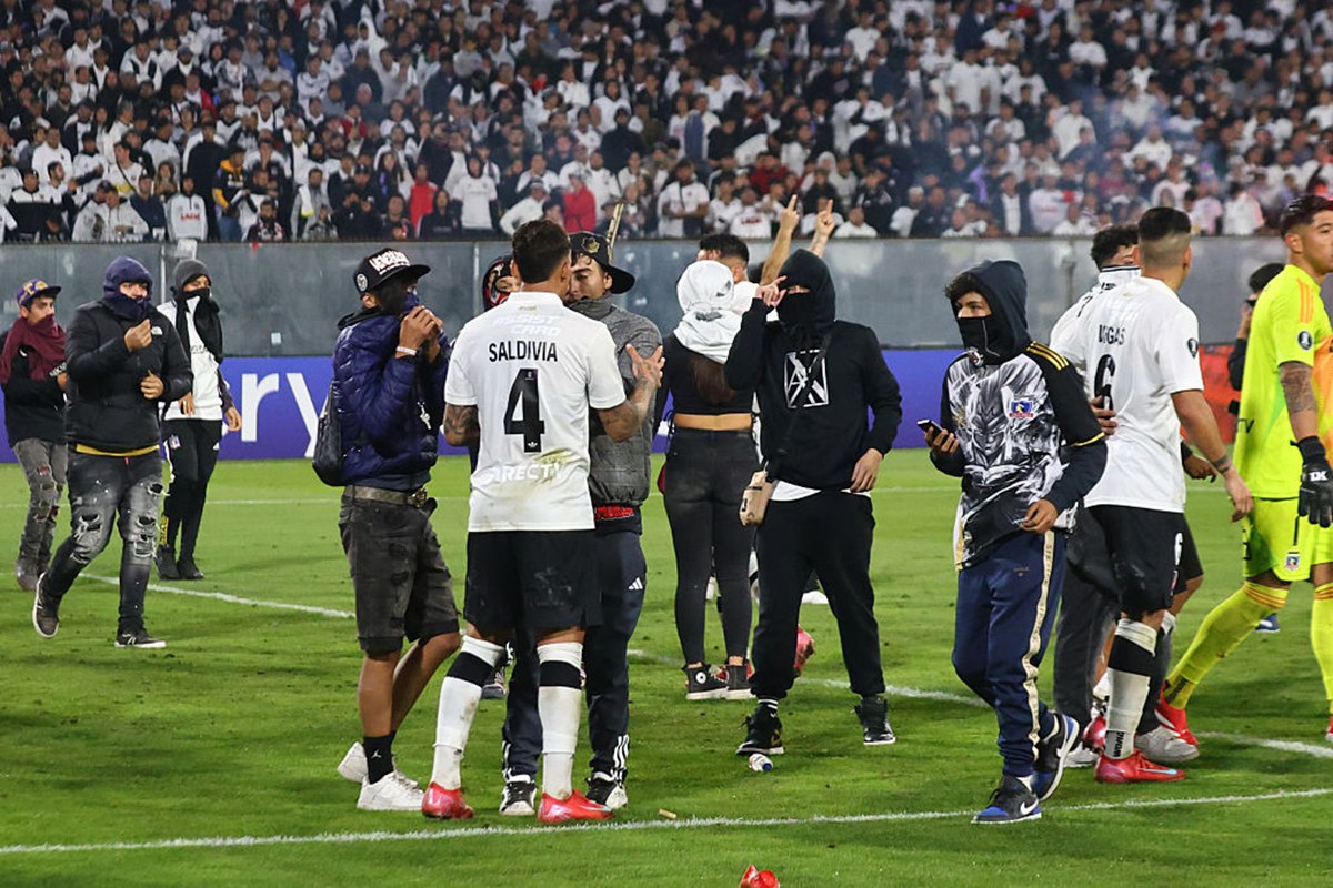 Conmebol concede vitória ao Fortaleza em jogo que terminou em confusão