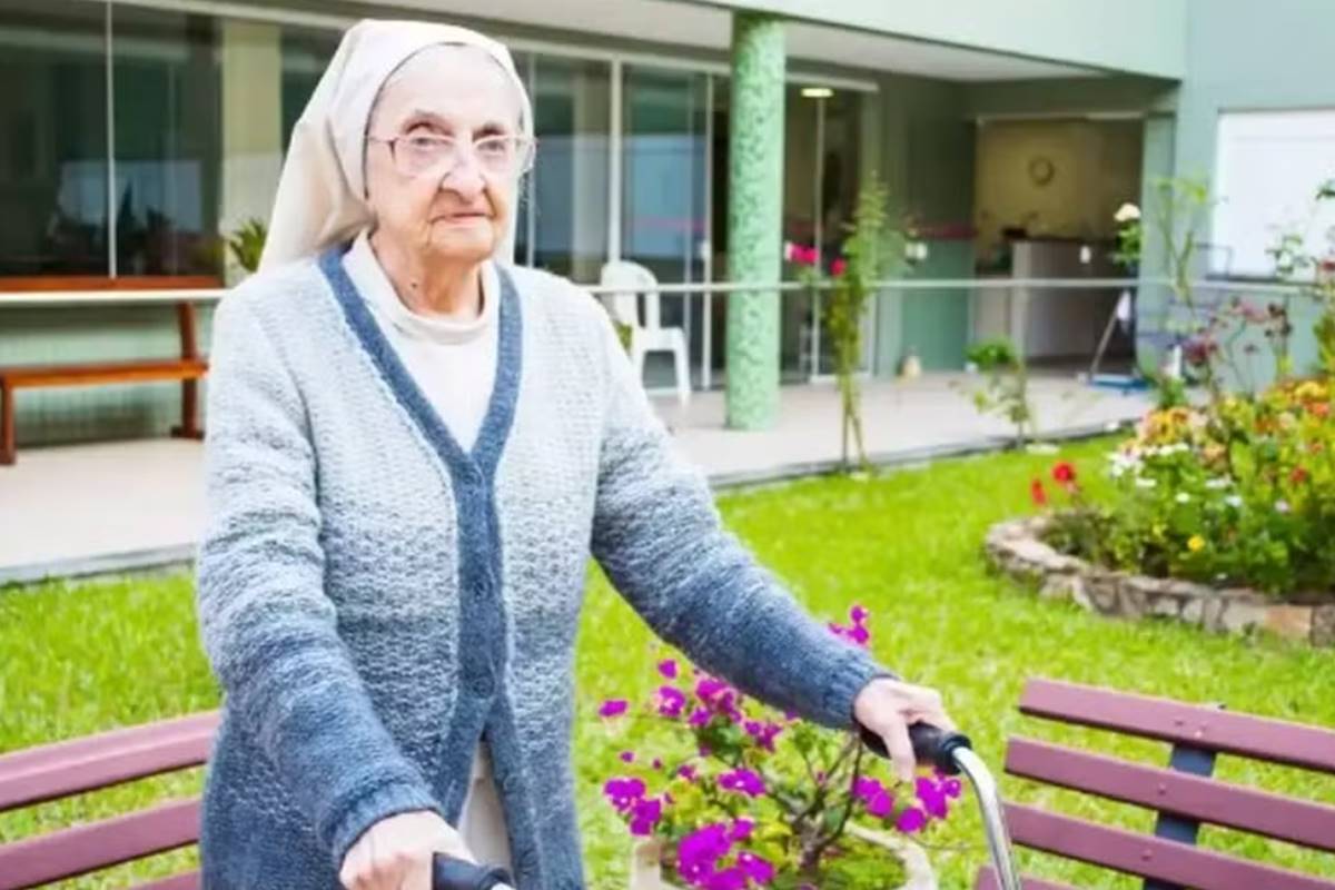 Brasil deixa de ter a mulher mais velha do mundo. Entenda