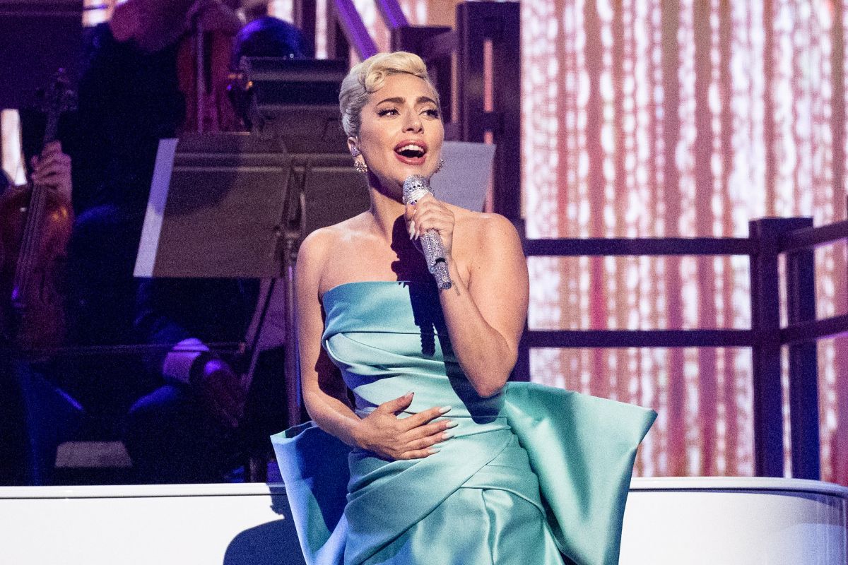 Relembre doença que fez Lady Gaga cancelar show no Brasil em 2017