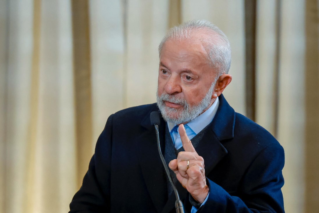 Oposição pressiona por CPMI mesmo com Lula mirando Bolsonaro