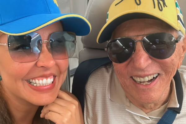 Quem é a médica Renata Domingues, esposa de Carlos Alberto de Nóbrega