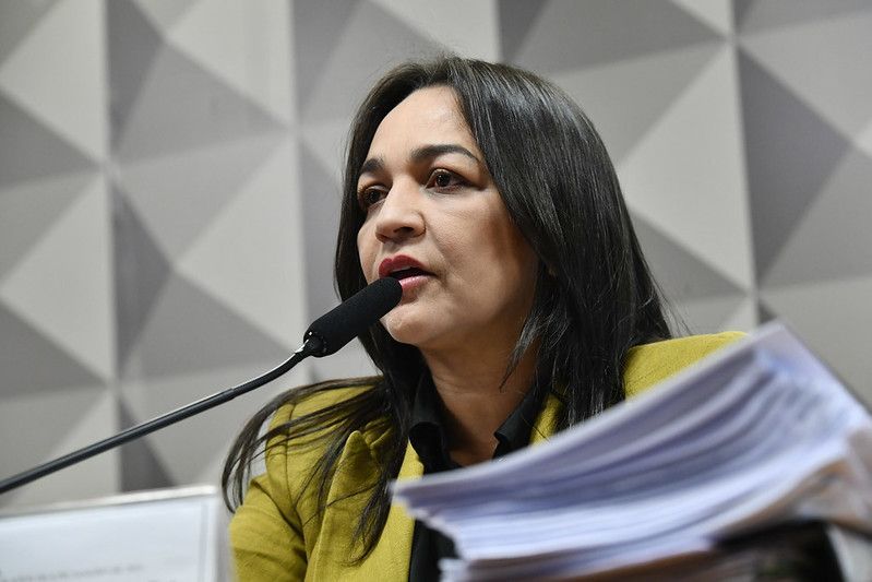 Senadora apresenta mais uma proposta para fim da escala 6×1
