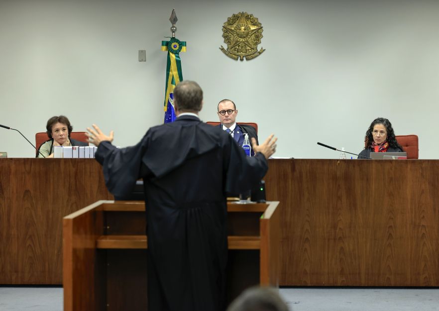 Versículo bíblico, odisseia de Homero: o que dizem as defesas do núcleo 3