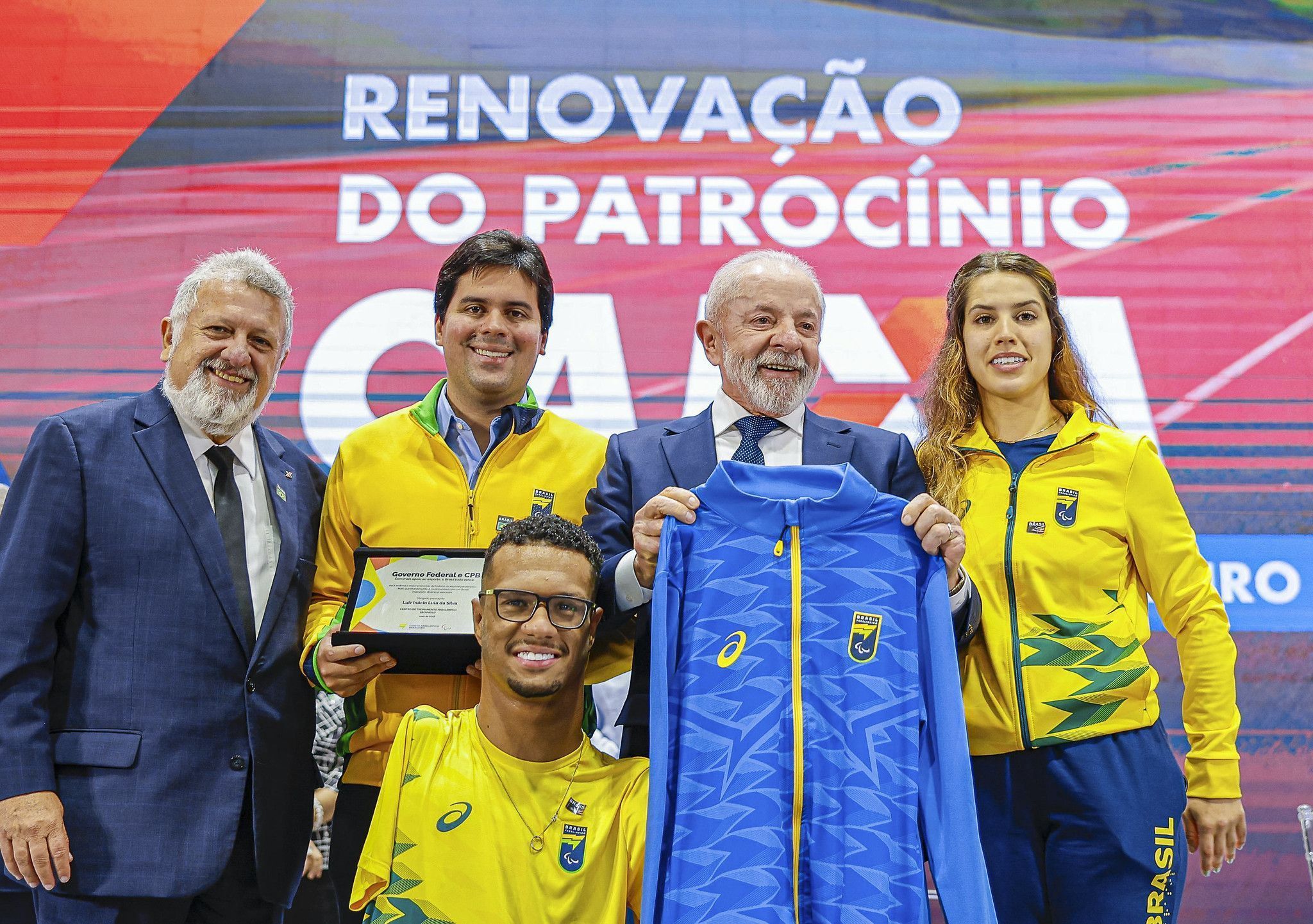 Lula propõe “universidade do esporte“ e cita divergência sobre o tema