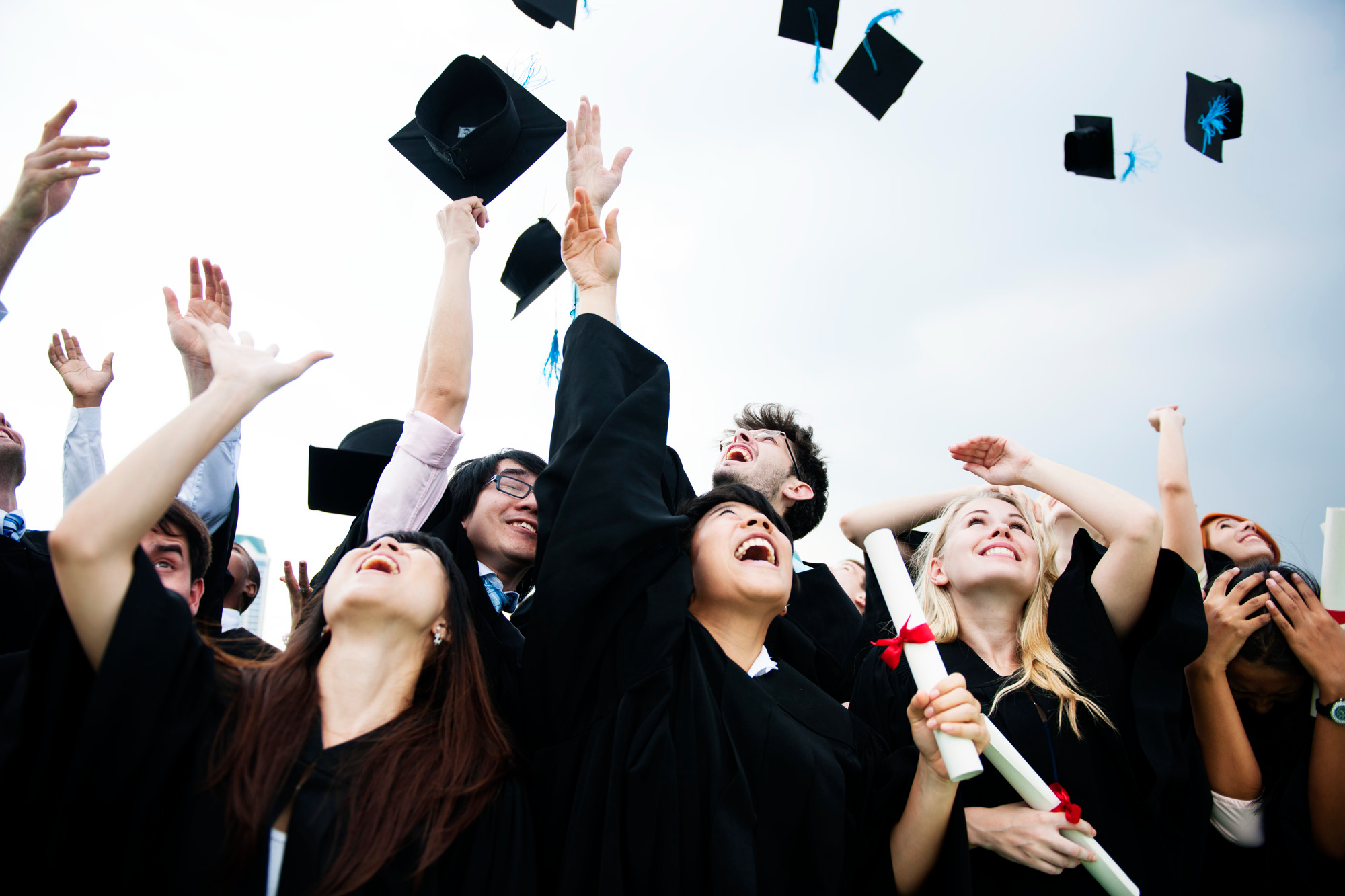 Quanto é possível economizar na faculdade dos filhos com o Tesouro Educa+?