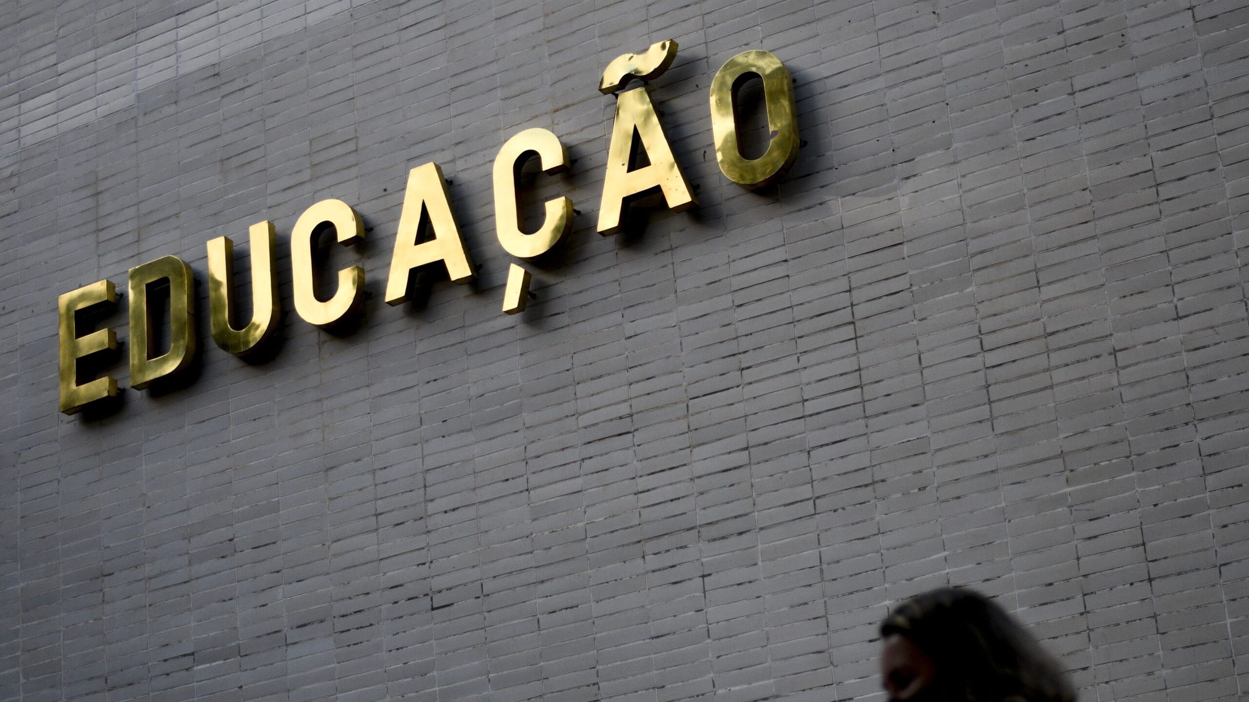 MEC proíbe educação a distância em Direito e mais quatro graduações
