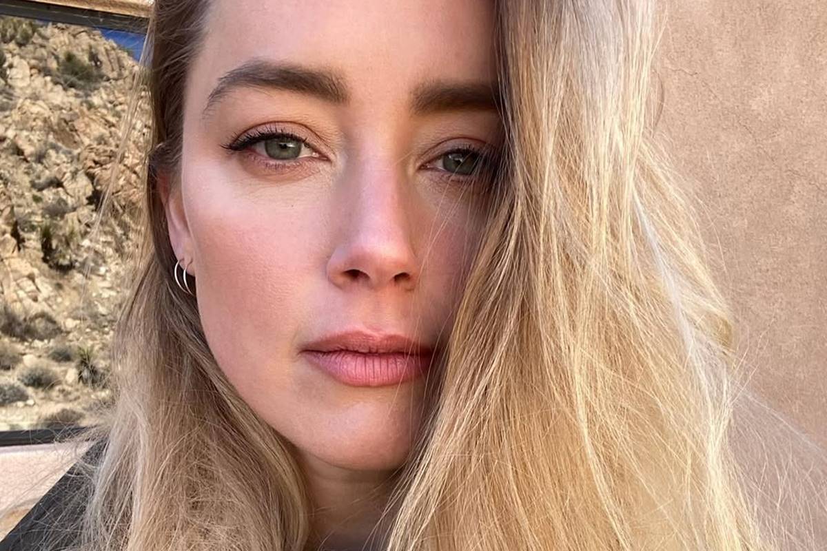 Atriz Amber Heard anuncia nascimento dos filhos gêmeos