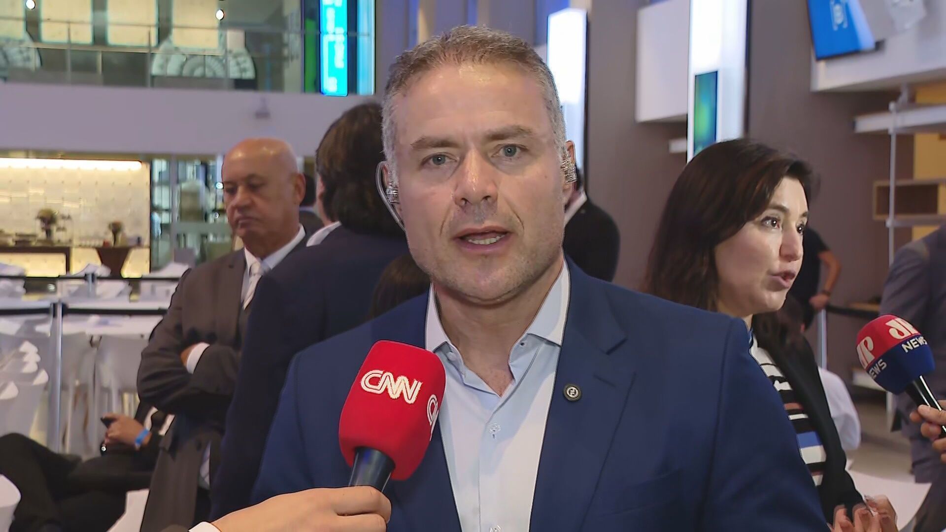 Quem não federar fica pequeno, diz Renan Filho à CNN sobre MDB-Republicanos