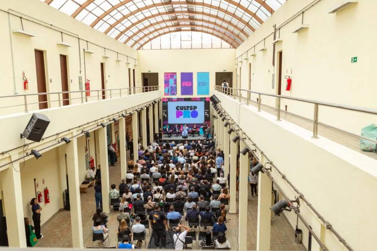 Governo de SP oferece cursos gratuitos para profissionais da cultura
