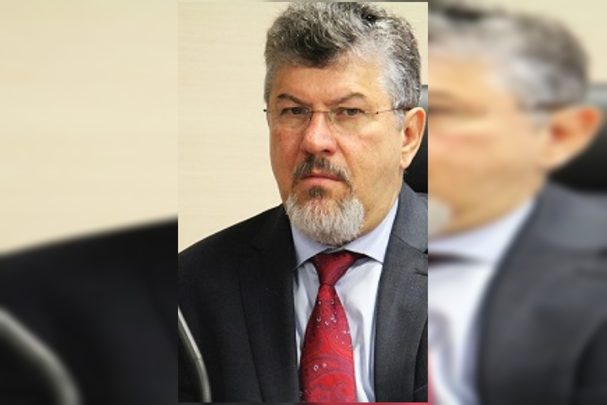 Desembargador do TJRJ é rendido em tentativa de assalto na BR-040
