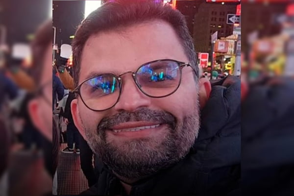 Dono de rádio é assassinado com cinco tiros ao sair de padaria no CE