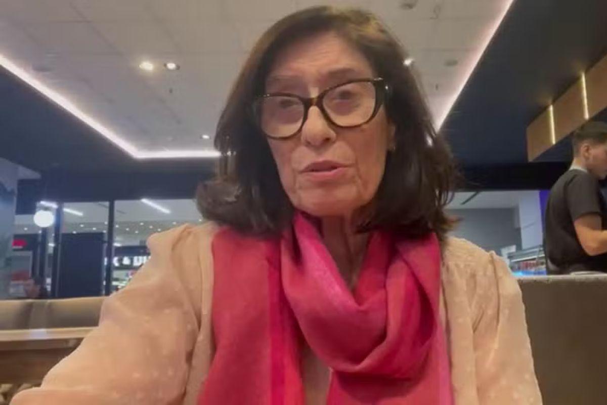 Ex-deputada cadeirante é impedida de voar com almofada ortopédica