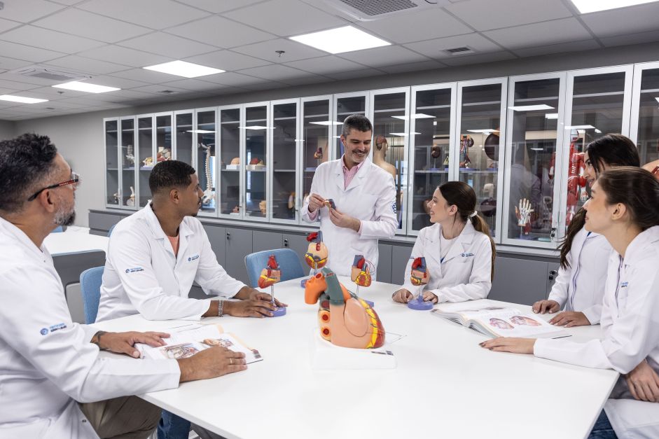 Faculdade Sírio-Libanês está com inscrições abertas para curso de medicina