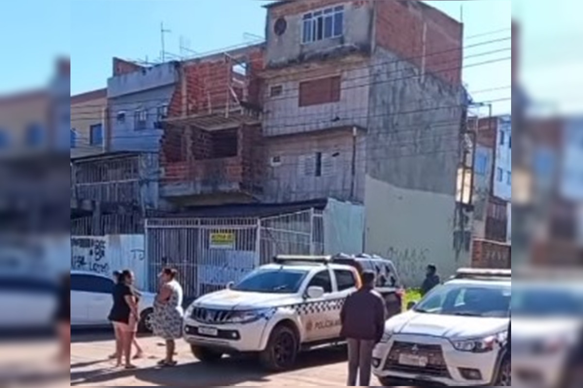 Mulher de 34 anos é assassinada a facadas, na frente dos filhos, no DF