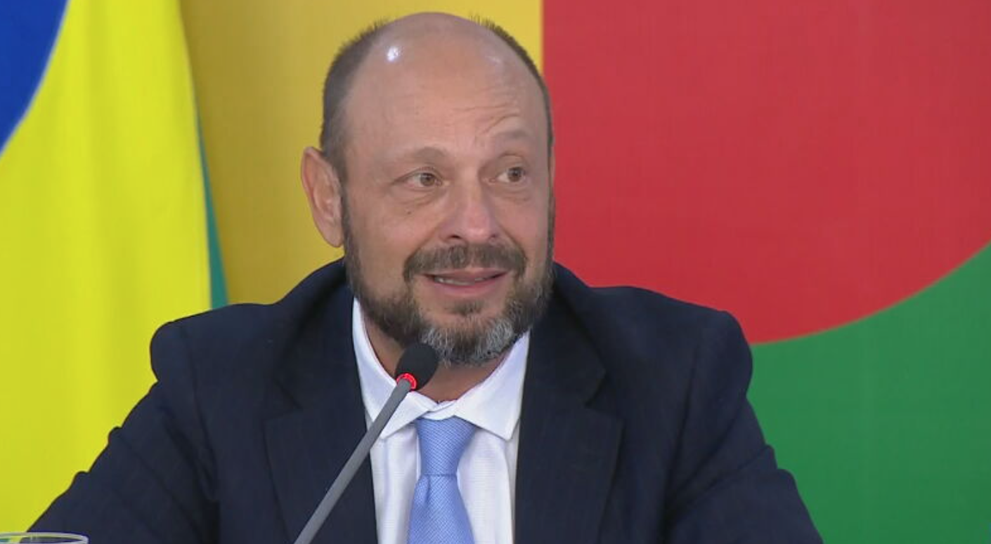 473 mil não reconhecem vínculo com entidades, diz presidente do INSS