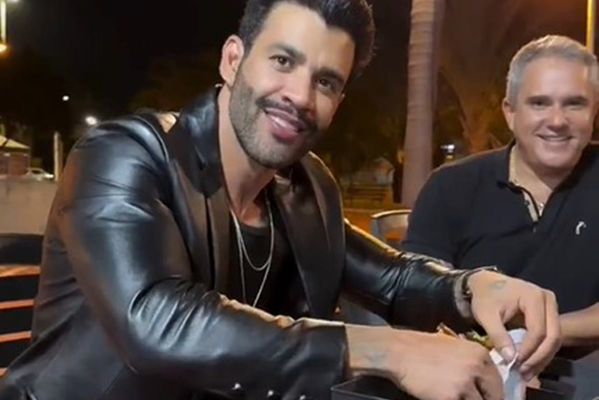 Vídeo: Gusttavo Lima revisita pit dog que frequentava antes da fama