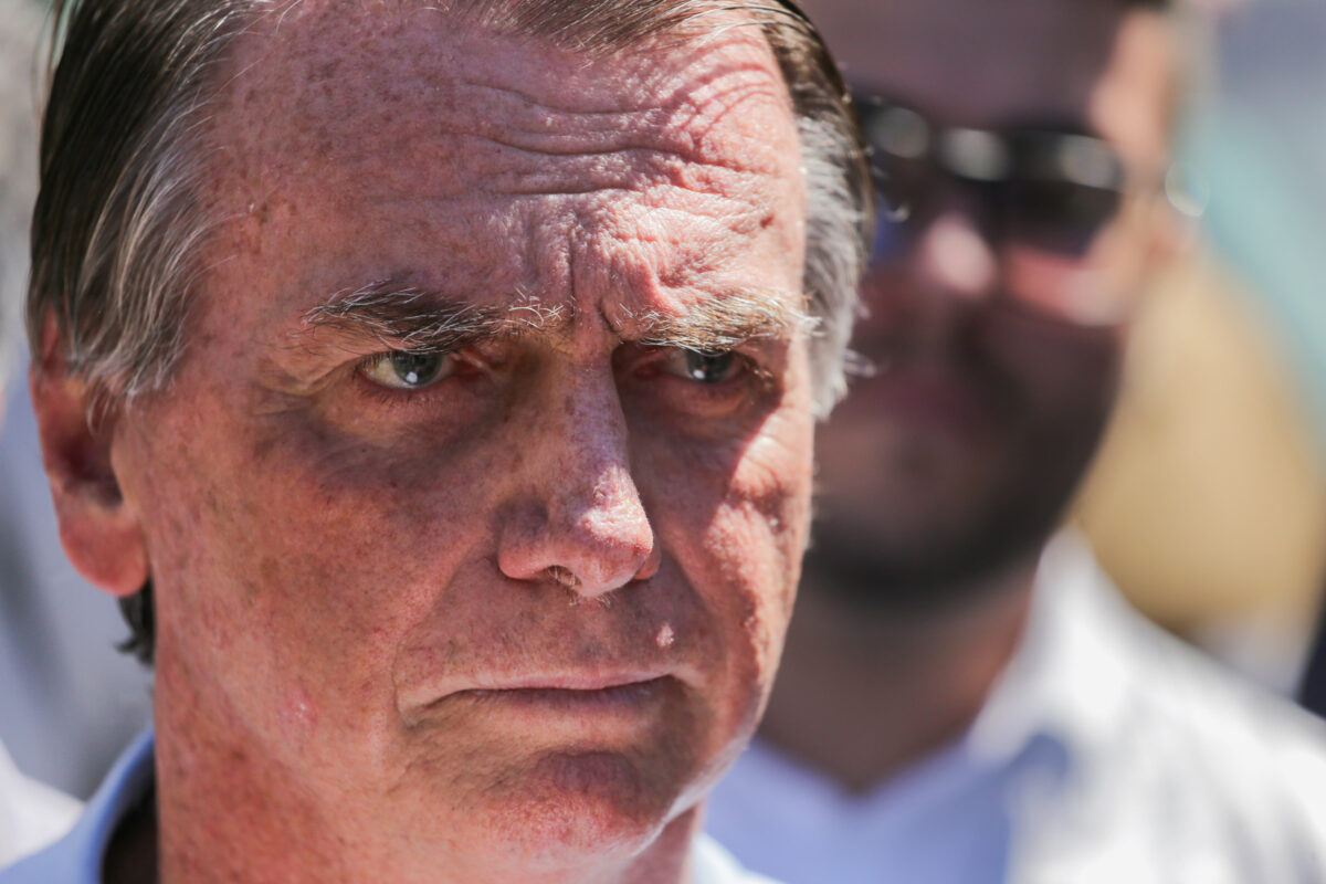 Bolsonaro admite chance de fraudes no INSS durante sua gestão