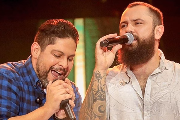 Saiba como está Mateus, dupla de Jorge, após cirurgia de emergência
