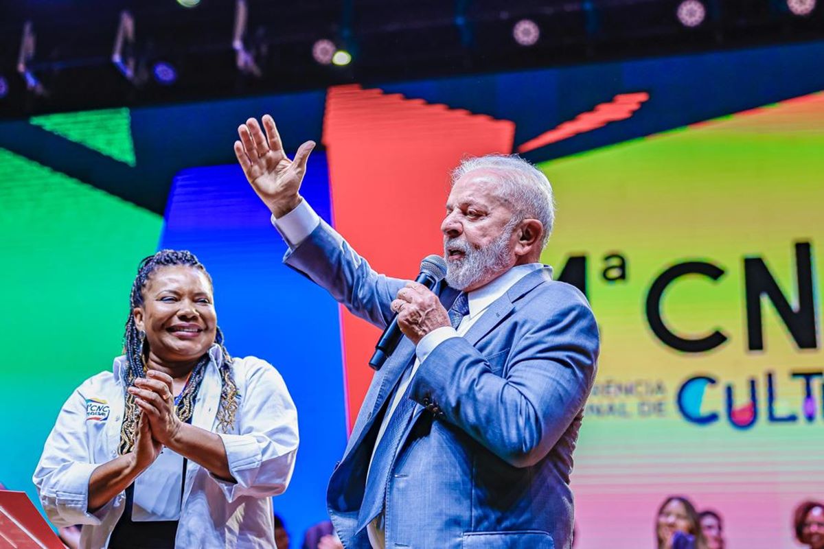 Lula participa da reinauguração do Palácio Capanema, no Rio, nesta 3ª