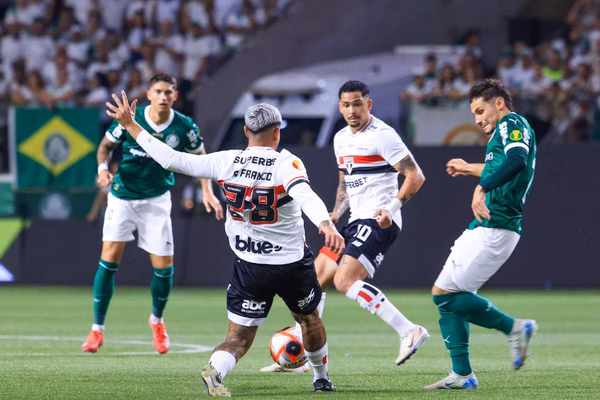 Choque-Rei: Palmeiras e São Paulo se enfrentam em momentos diferentes