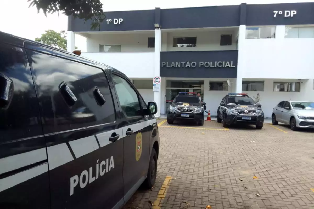 Homem em situação de rua morre após ser agredido com barra de ferro