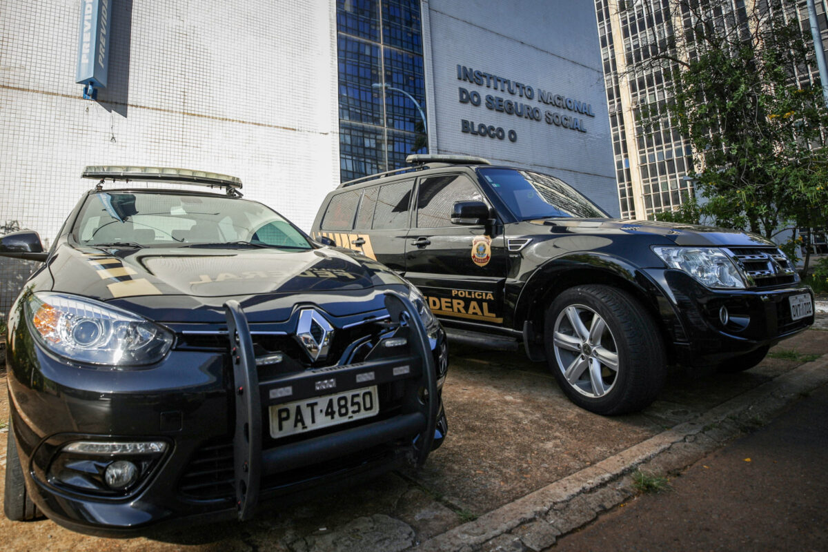 Call Center do “Careca do INSS” pagava perfume e viagem a funcionários