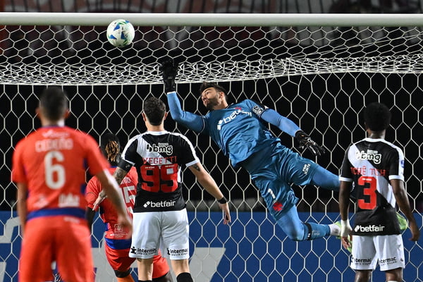 Lanús x Vasco: saiba onde assistir ao duelo pela Sul-Americana