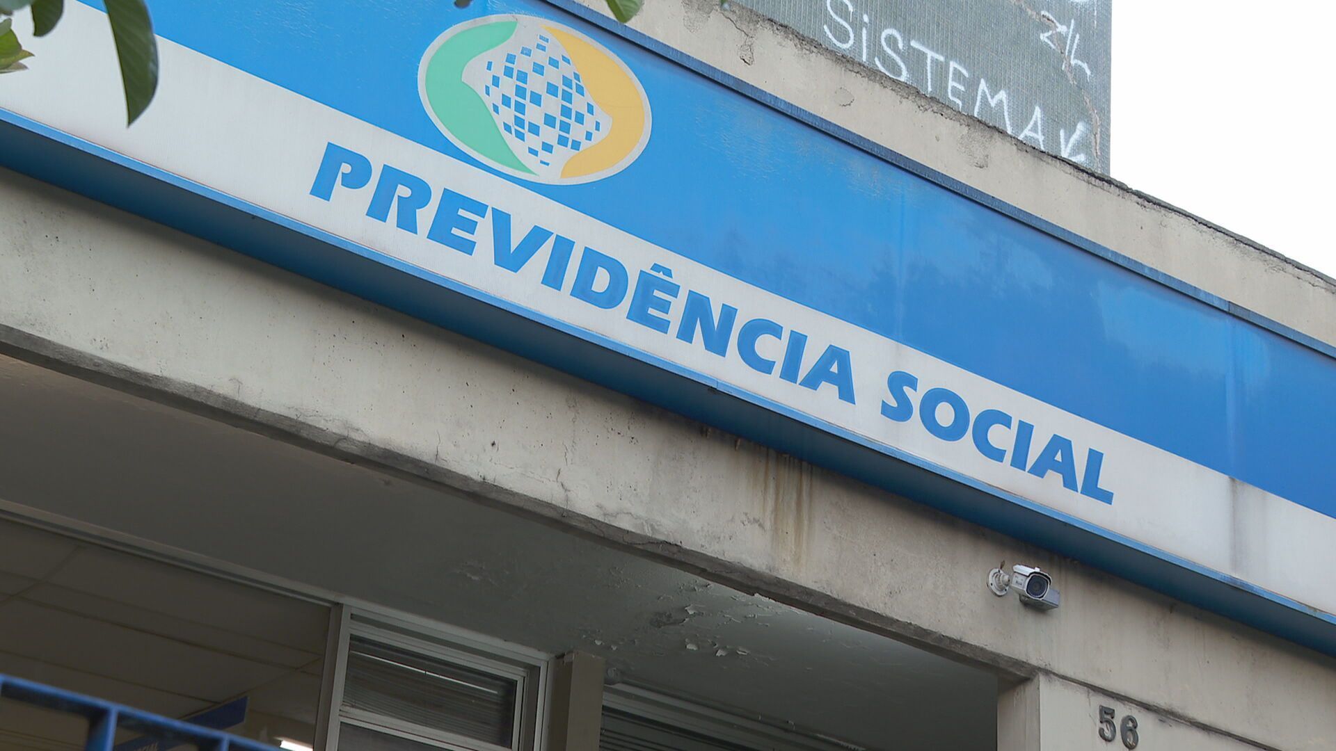 Fraude no INSS superou crise do Pix e saúde de Bolsonaro, aponta pesquisa