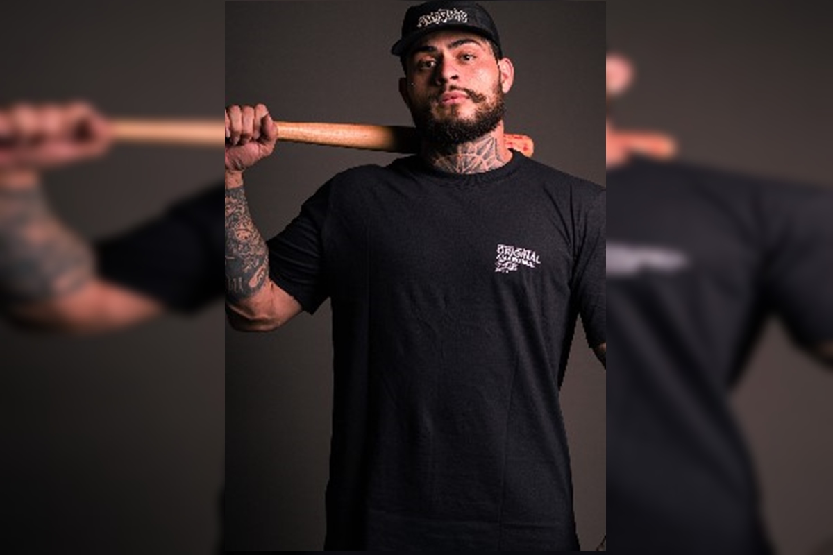 Saiba quem era o tatuador que morreu em acidente de moto na BR-080
