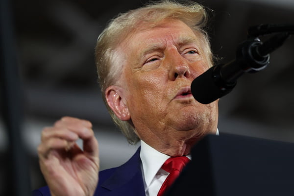 Governo Trump chega ao Brasil para tratar de sanções a Moraes