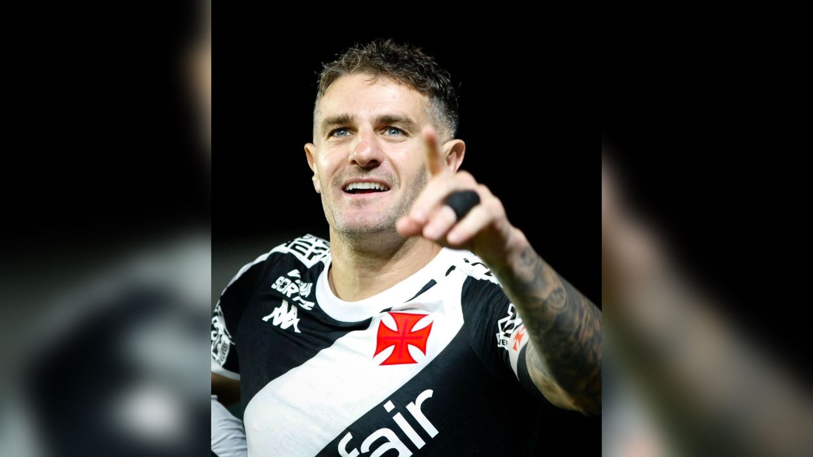Vasco bate Fortaleza e vence a primeira com Fernando Diniz. Veja gols