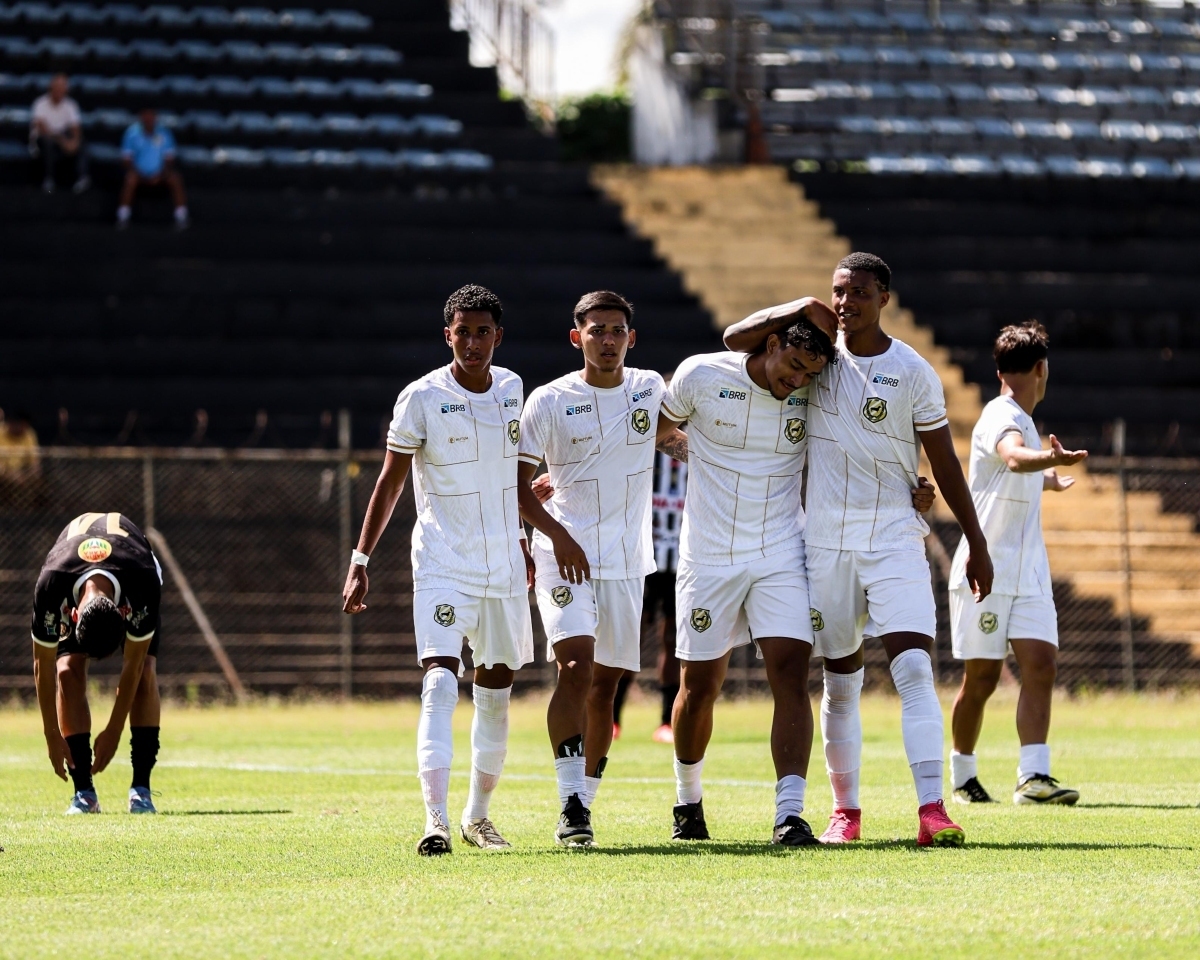 Samambaia estreia com vitória contra o Sobradinho no Candangão Sub-20