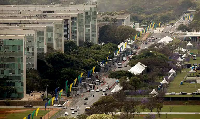 INSS: governistas temem consequências de “atrito“ entre ministros