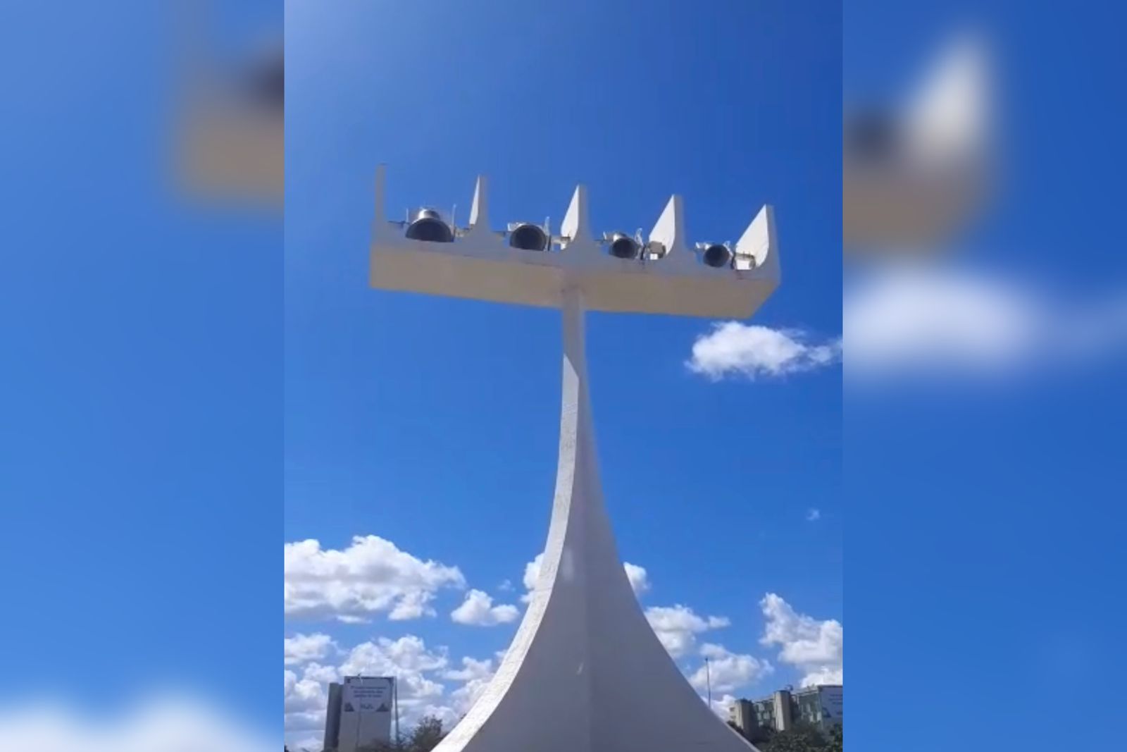 Sinos da Catedral de Brasília foram acionados por app de celular