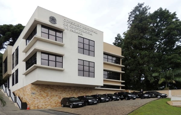 Conselho de Odontologia paga R$ 1 milhão em diárias a presidente