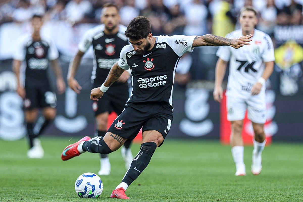 Yuri Alberto marca e Corinthians bate Santos. Bahia supera o Vitória