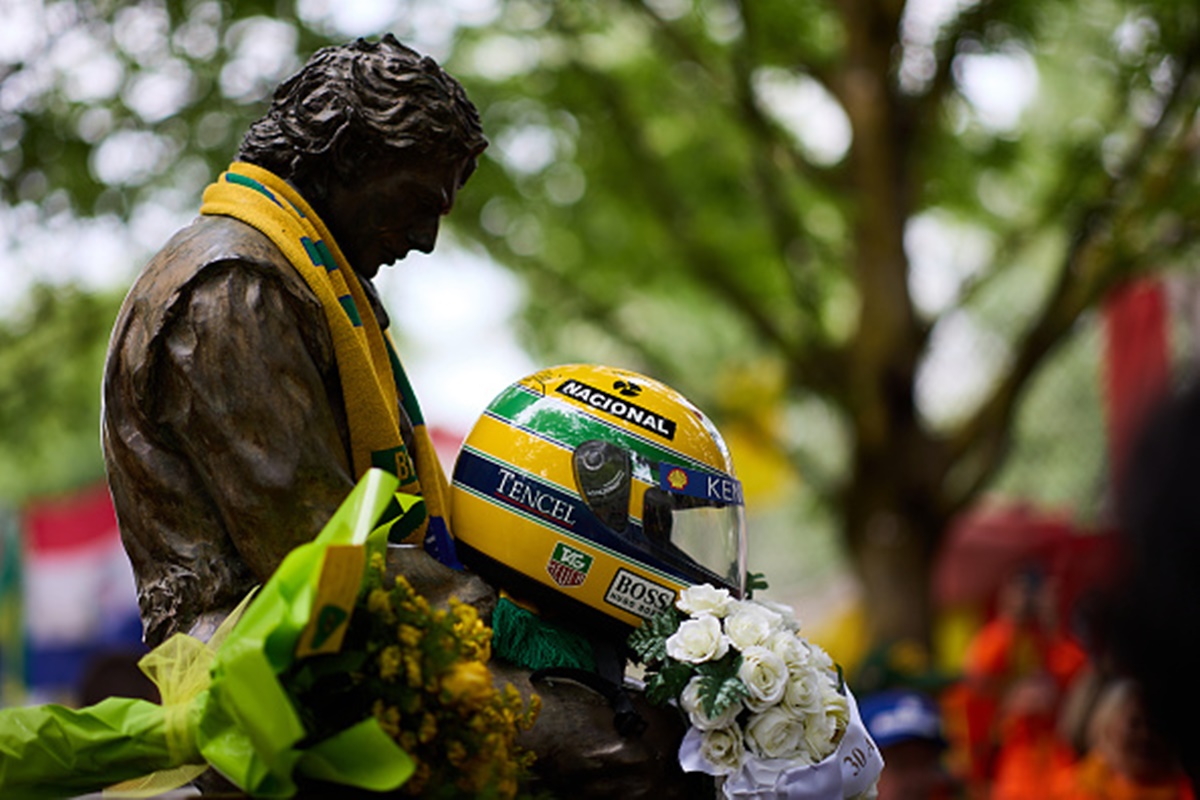 Red Bull homenageia Senna antes de corrida em Ímola: “Nunca esquecido”