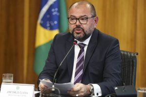 Nomeados sob Bolsonaro liberaram entidades ligadas ao “Careca do INSS”