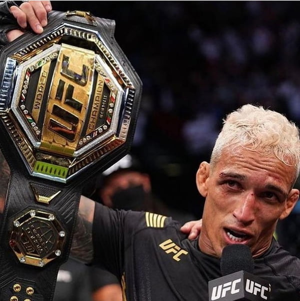UFC confirma luta de Charles do Bronx por cinturão; confira adversário