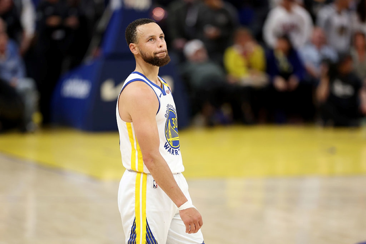 NBA: Curry atualiza gravidade de lesão na semifinal. Confira