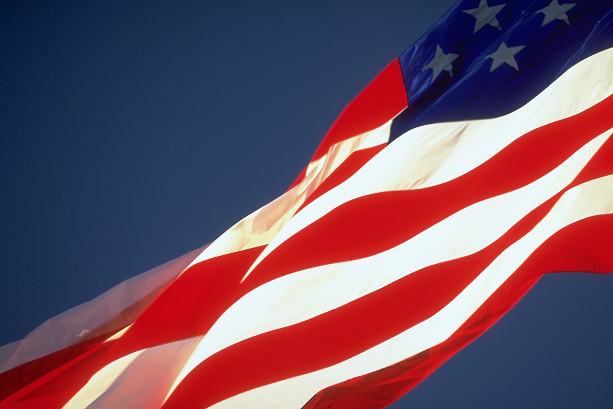 Com tarifaço, Estados Unidos têm déficit comercial recorde em março