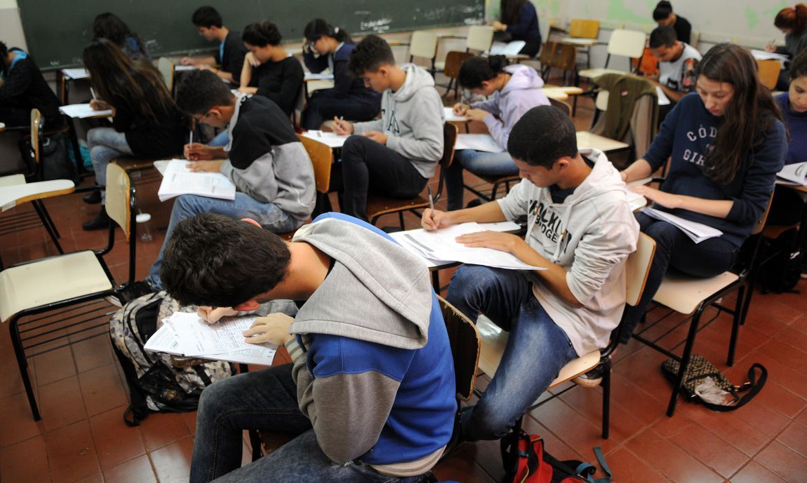 Vereador propõe “Intervalo Bíblico“ nas escolas da cidade de SP