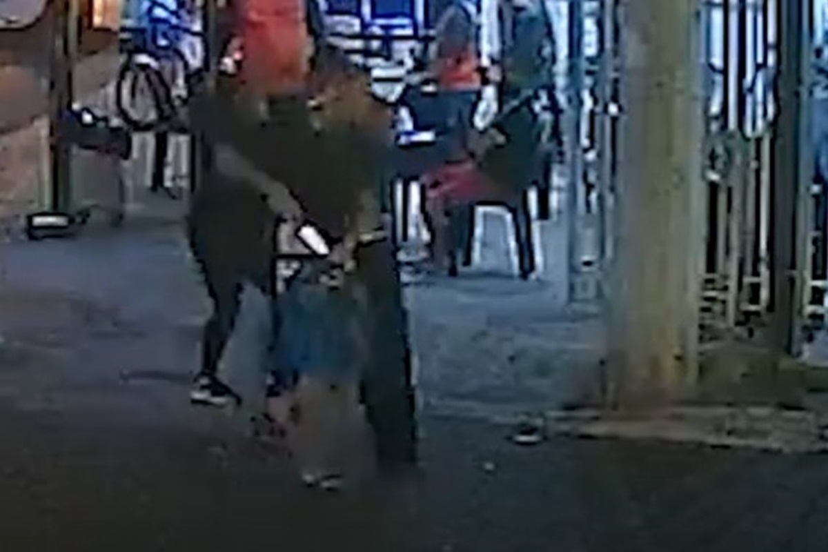 Briga de bar termina com um preso por tentativa de homicídio. Vídeo