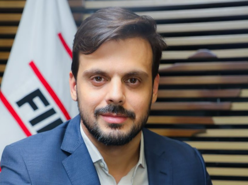 EUA perdem mais do que todos com o tarifaço, diz economista da Fiesp