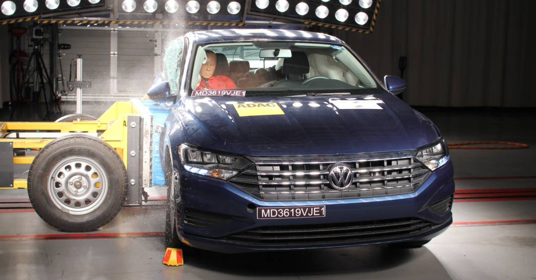 Novo Volkswagen Jetta 2026 recebe nota máx…