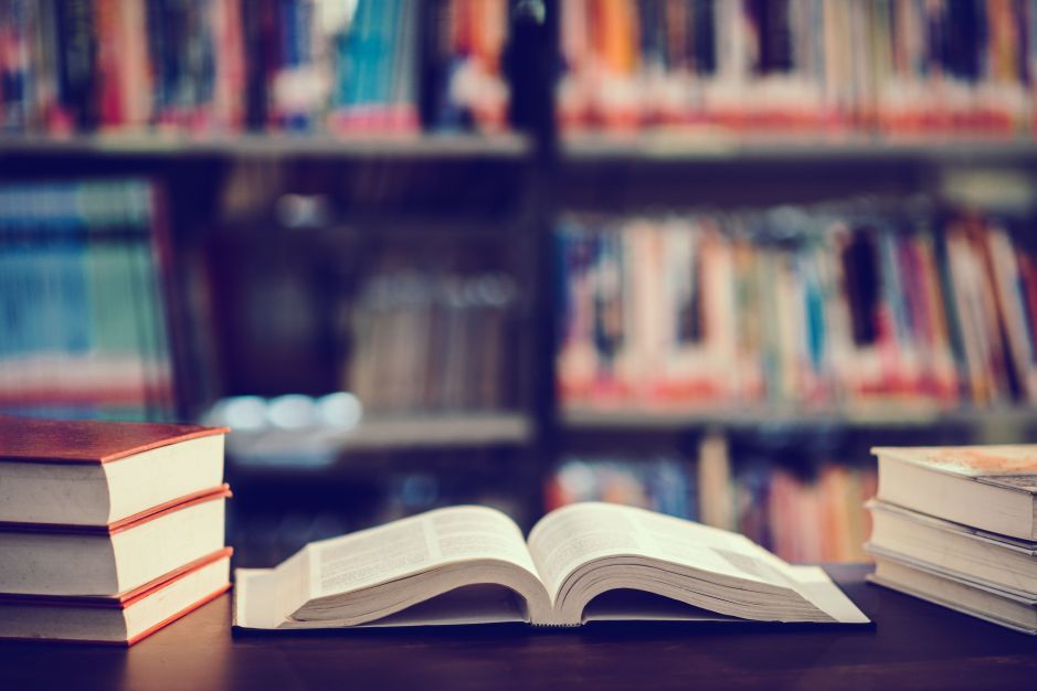 Literatura: MEC tem curso gratuito para quem quer se aprofundar no tema