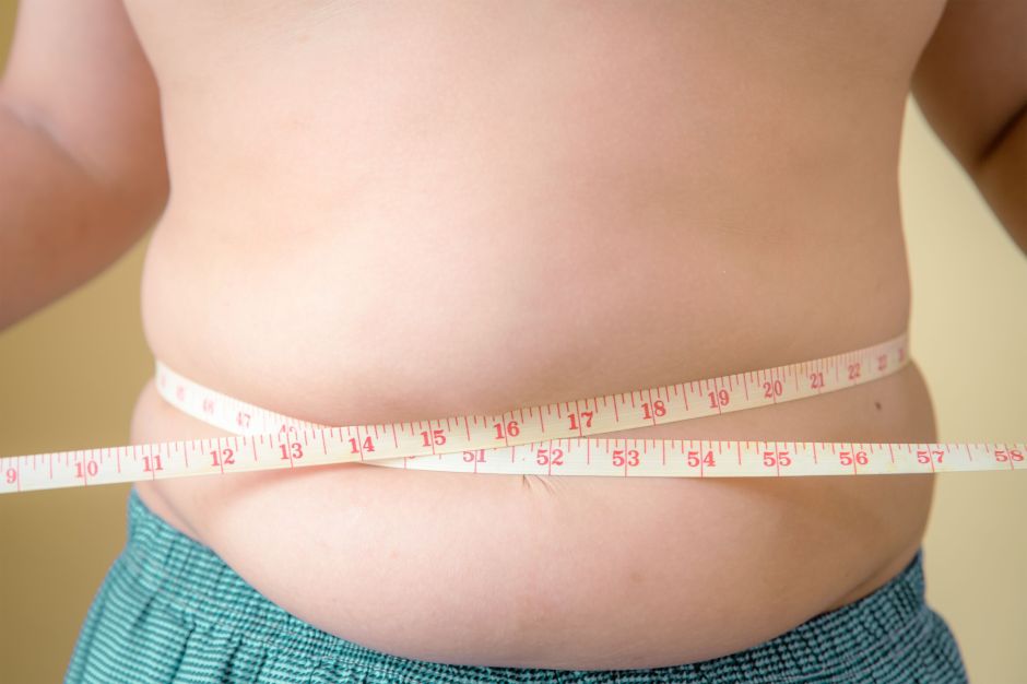 Um quarto dos adolescentes terão obesidade ou sobrepeso em 2030, diz estudo