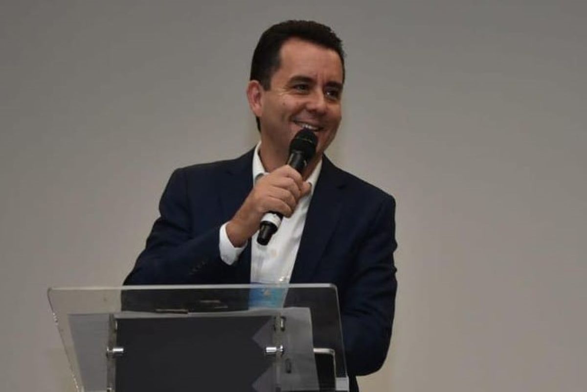 Fusão é “último respiro” do PSDB, diz presidente do diretório de SP